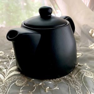 Cute ALL Black Chubby TeaPot. FARMHOUSE STYLE